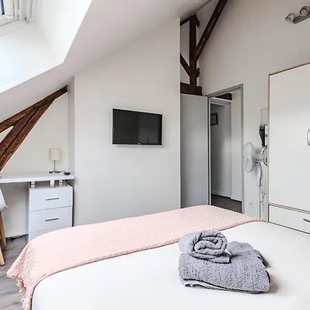 Le Chabaud - Hypercentre & 10 Couchages * Reims