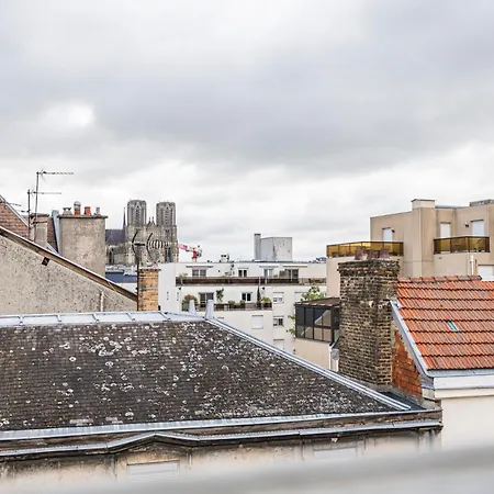 Le Chabaud - Hypercentre & 10 Couchages Apartman Reims